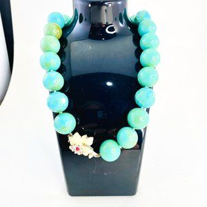 Blue/Green Acrylic Large Beads Necklace w/Enamel White Floral Clasp 20 in.